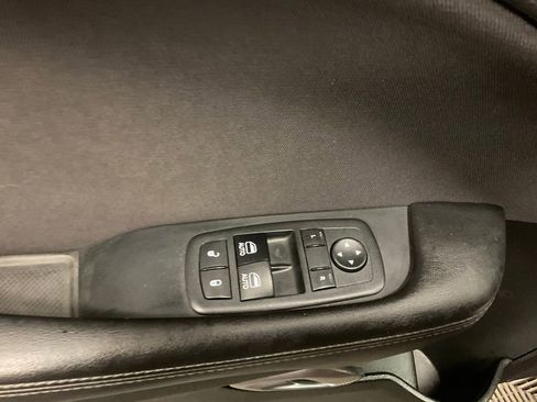 Used 2020 Dodge Challenger SXT image 15