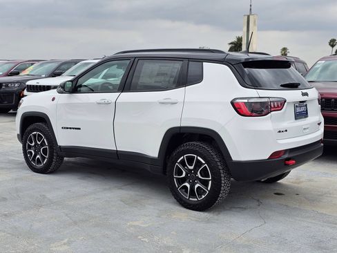New 2026 Jeep Compass Trailhawk AWD/4WD image 5
