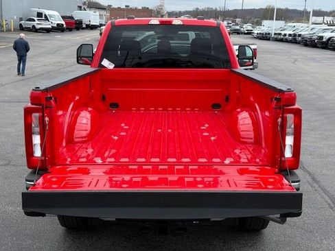 New 2025 Ford F350 XLT image 34