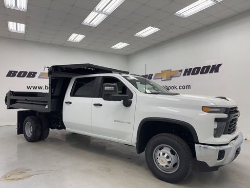 New 2026 Chevrolet Silverado 3500 W/T w/ WT Convenience Package AWD/4WD image 3