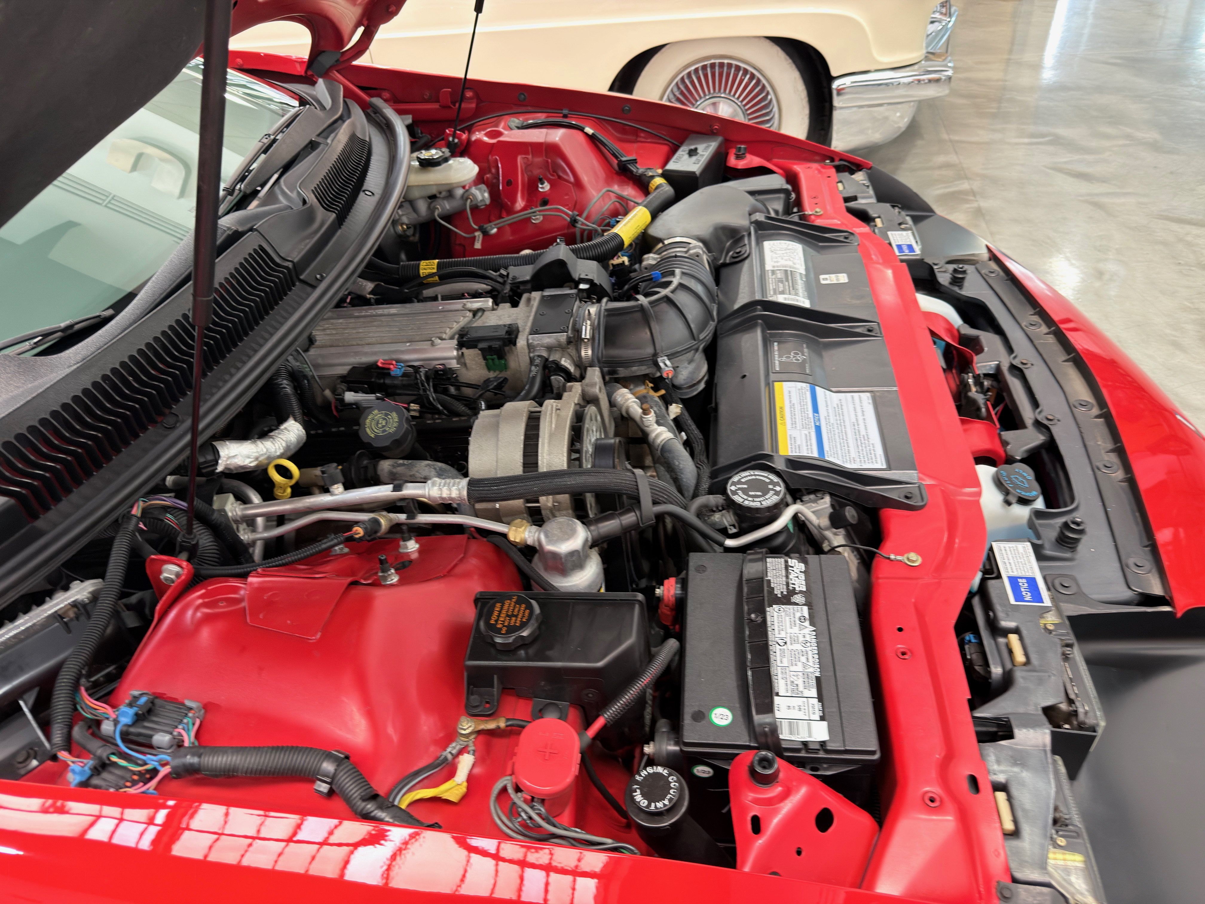 Used 1995 Chevrolet Camaro Z28 RWD image 40