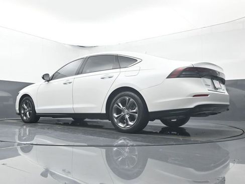 Used 2023 Honda Accord EX image 21