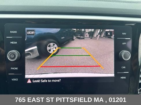 Used 2023 Volkswagen Atlas SEL AWD/4WD image 28