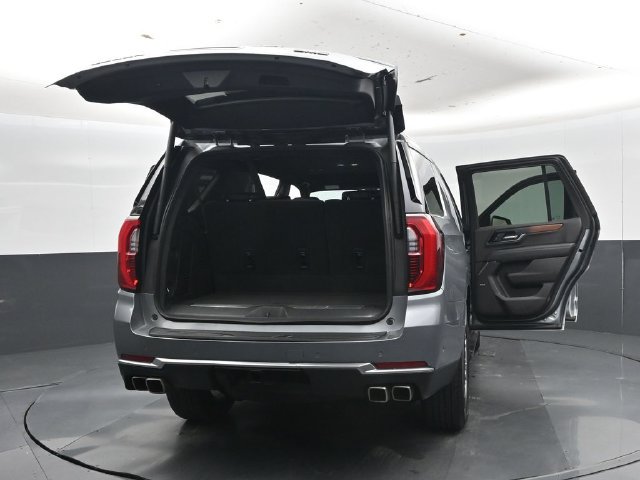 Used 2025 GMC Yukon Denali AWD/4WD image 57