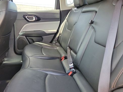 Used 2022 Jeep Compass Limited w/ Elite Group AWD/4WD image 12