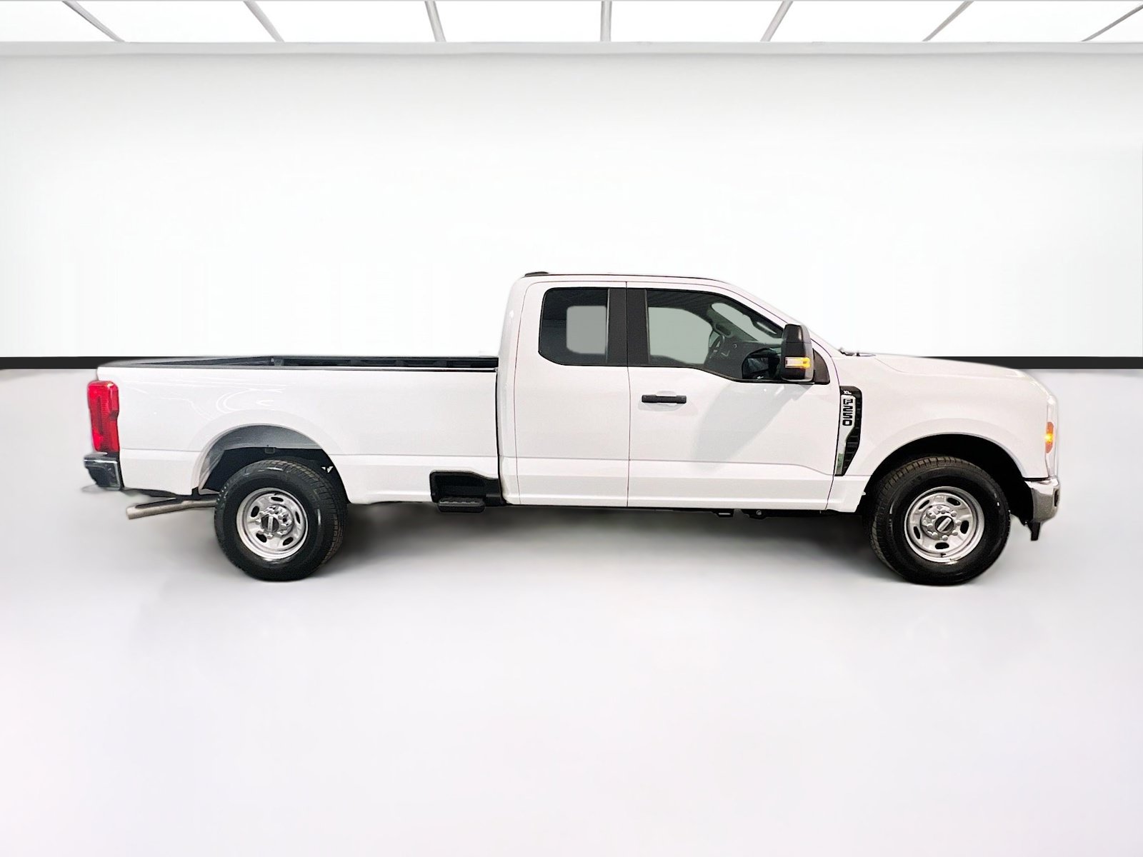 Used 2024 Ford F250 XL w/ XL Chrome Package RWD image 22