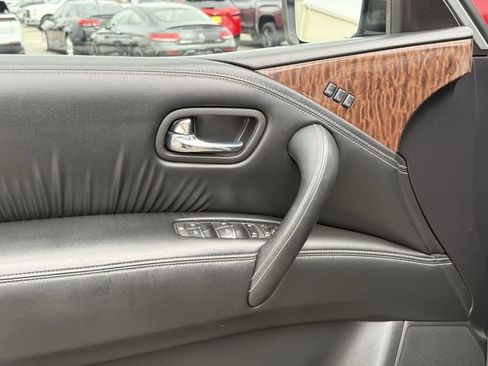 Used 2018 Nissan Armada SL w/ Moonroof Package image 12