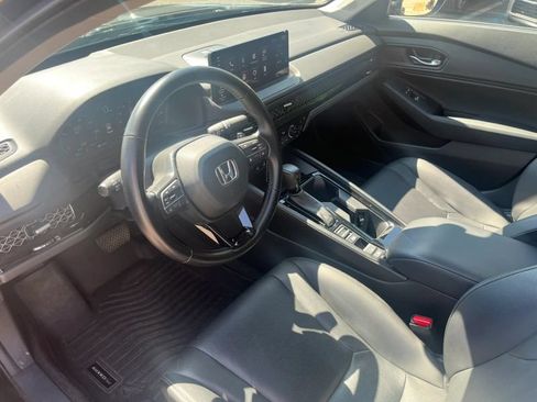 Used 2024 Honda Accord EX-L image 9