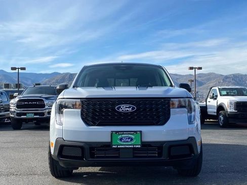 New 2026 Ford Maverick Lariat w/ Black Appearance Package image 6