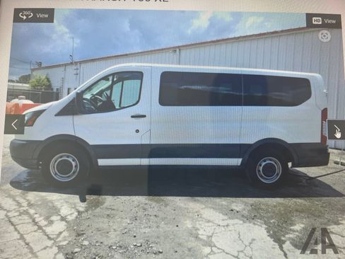 Used 2018 Ford Transit 150 XL RWD image 12
