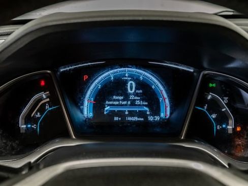 Used 2016 Honda Civic Touring image 17
