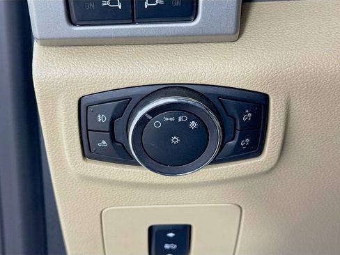Used 2017 Ford F150 Lariat AWD/4WD image 15