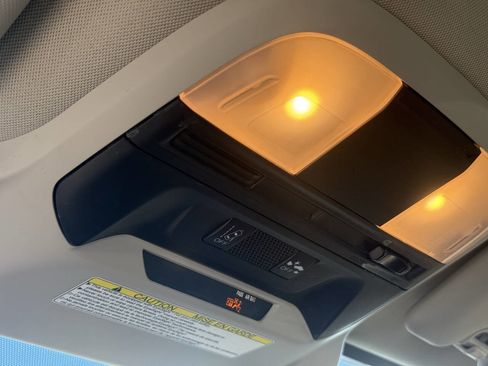 Used 2022 Subaru Impreza 2.0i image 29