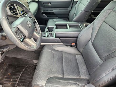 Used 2023 Toyota Tundra Limited image 13