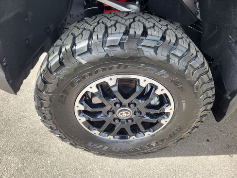 Certified 2026 Toyota Tundra SR5 w/ TRD Off-Road Package AWD/4WD image 16