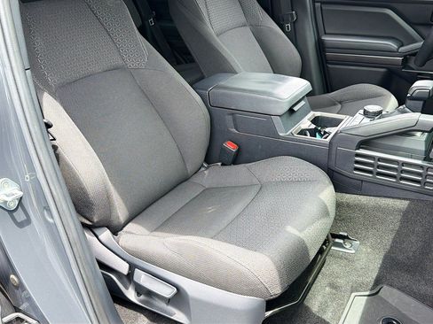 Used 2025 Toyota 4Runner SR5 RWD image 15