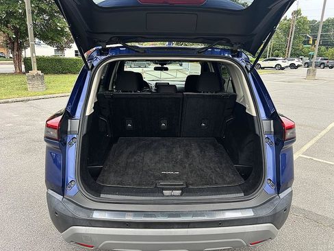 Used 2021 Nissan Rogue SV FWD image 15