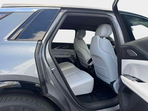 Certified 2023 Cadillac Lyriq 2WD image 18