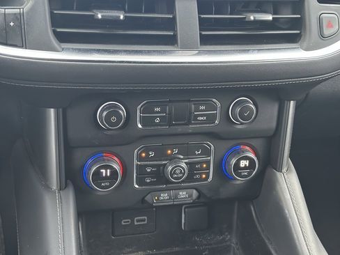 Used 2023 Chevrolet Suburban LS image 14