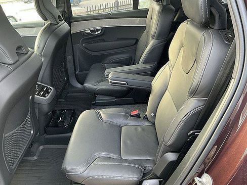 New 2026 Volvo XC90 B6 Ultra w/ Protection Package Premier AWD/4WD image 14