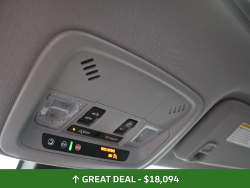 Used 2024 Chevrolet Malibu LT image 38