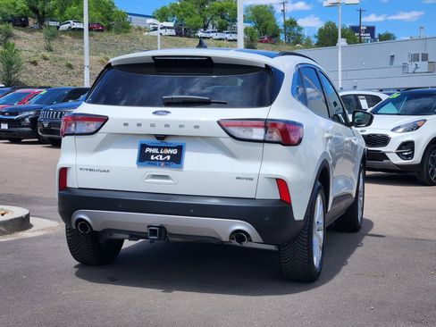 Used 2021 Ford Escape Titanium w/ Titanium Elite Package AWD/4WD image 5
