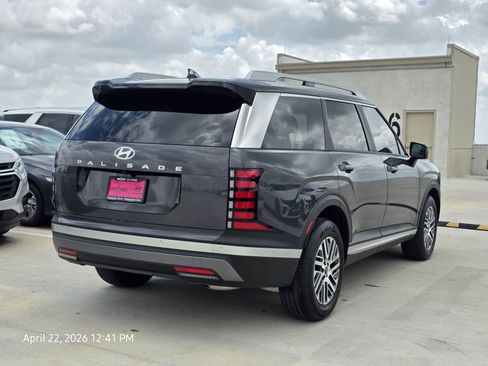 Certified 2026 Hyundai Palisade SEL FWD image 6