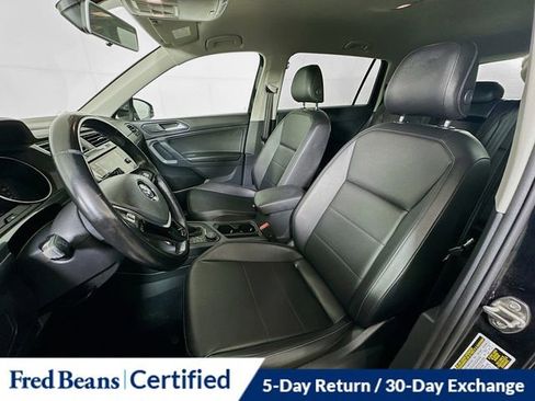 Used 2018 Volkswagen Tiguan SE image 21