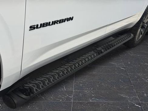 Used 2022 Chevrolet Suburban Z71 w/ Z71 Off-Road Package image 42