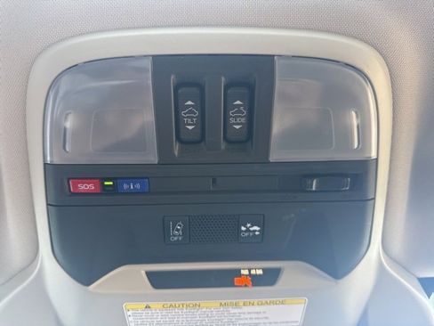 Used 2023 Subaru Crosstrek 2.5i Limited image 15