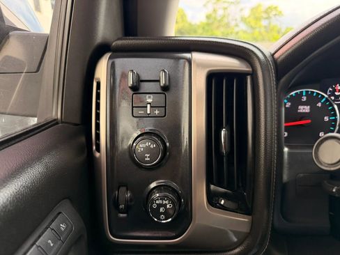 Used 2018 GMC Sierra 1500 Denali w/ Denali Ultimate Package AWD/4WD image 13