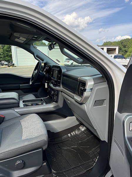Used 2021 Ford F150 XLT AWD/4WD image 15
