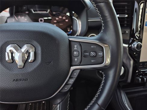Used 2024 RAM 1500 Limited AWD/4WD image 28