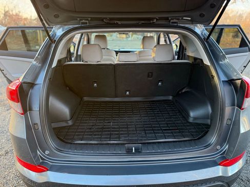 Used 2017 Hyundai Tucson SE image 21