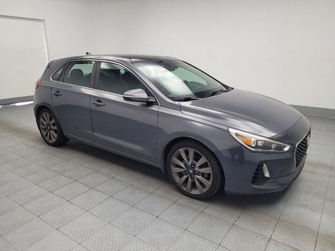 Used 2018 Hyundai Elantra GT Sport w/ Sport Tech Package 04 FWD image 11