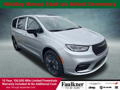 New 2026 Chrysler Pacifica Limited