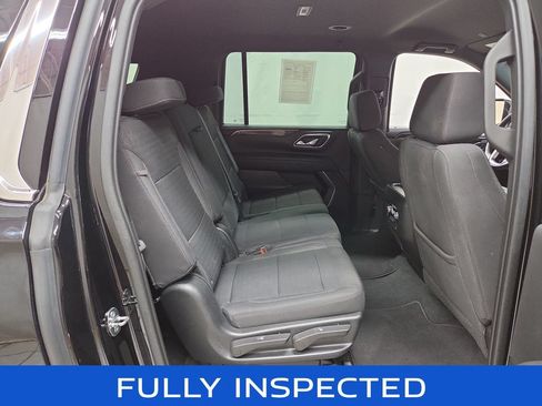 Used 2022 GMC Yukon XL SLE w/ Gmc Pro Safety Plus Package AWD/4WD image 11