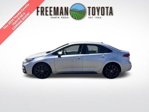 Used 2024 Toyota Corolla SE FWD image 1