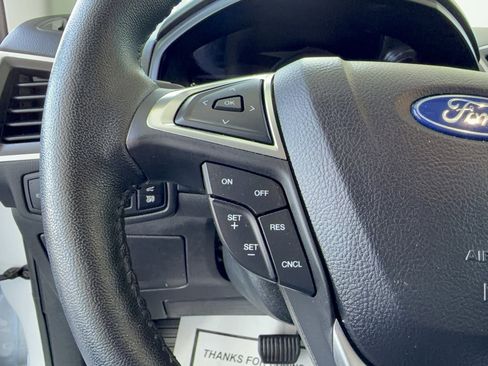 Used 2024 Ford Edge SEL w/ Convenience Package image 24