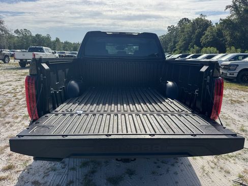 Used 2024 Toyota Tundra Limited AWD/4WD image 25