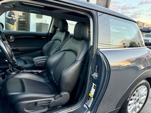 Used 2015 MINI Cooper S image 16