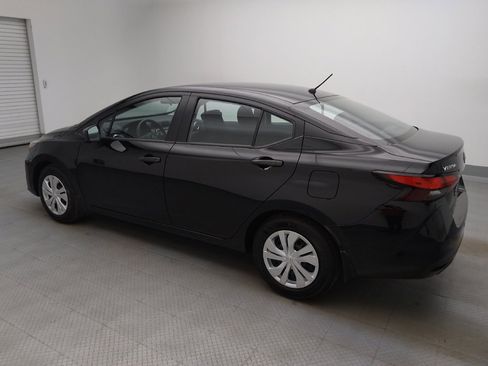 Used 2025 Nissan Versa S w/ Trunk Package FWD image 3