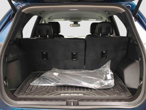 Used 2019 Chevrolet Equinox Premier FWD image 15