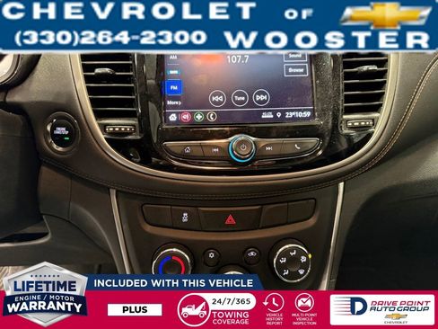 Used 2020 Chevrolet Trax LT w/ LT Convenience Package image 13