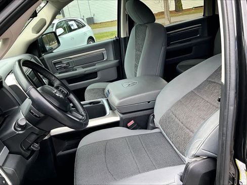 Used 2017 RAM 1500 Big Horn image 8