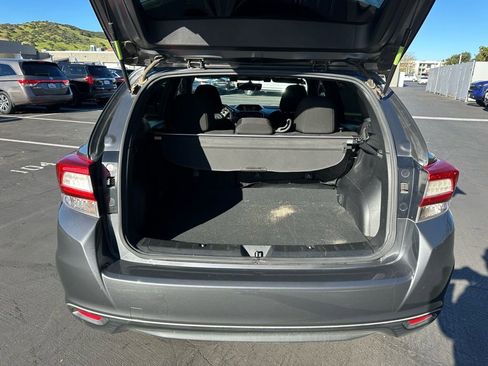 Used 2018 Subaru Impreza 2.0i Sport image 4