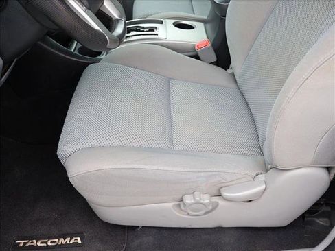 Used 2014 Toyota Tacoma 4x4 Double Cab w/ TRD Off-Road Package image 22