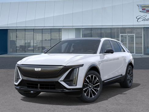 New 2026 Cadillac Lyriq Premium Sport image 6