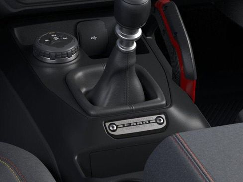 New 2025 Ford Bronco Big Bend w/ Free Wheeling Package image 17