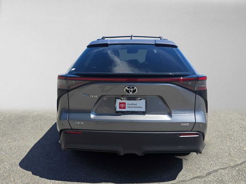 Used 2025 Toyota bZ4X AWD w/ Weather Package image 4